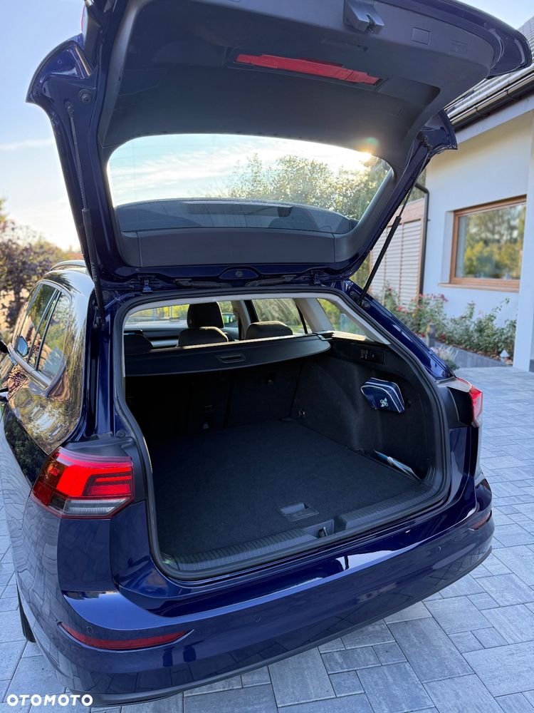 Volkswagen Golf VIII 2.0 TDI Life DSG - 30