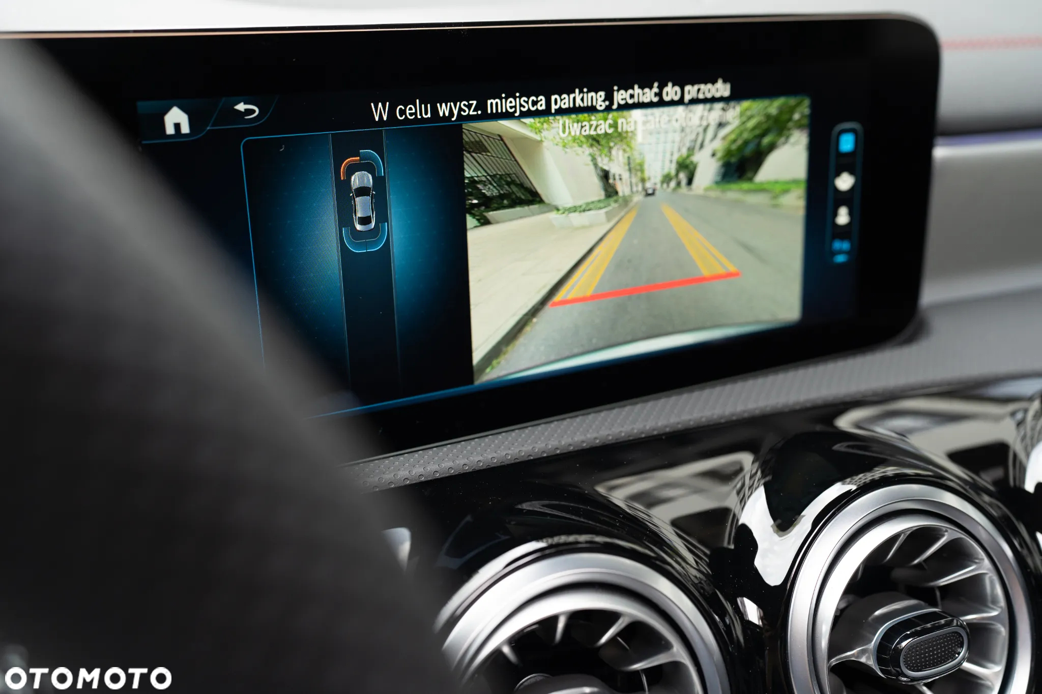 Mercedes-Benz CLA 220 mHEV 4-Matic AMG Line 8G-DCT - 7