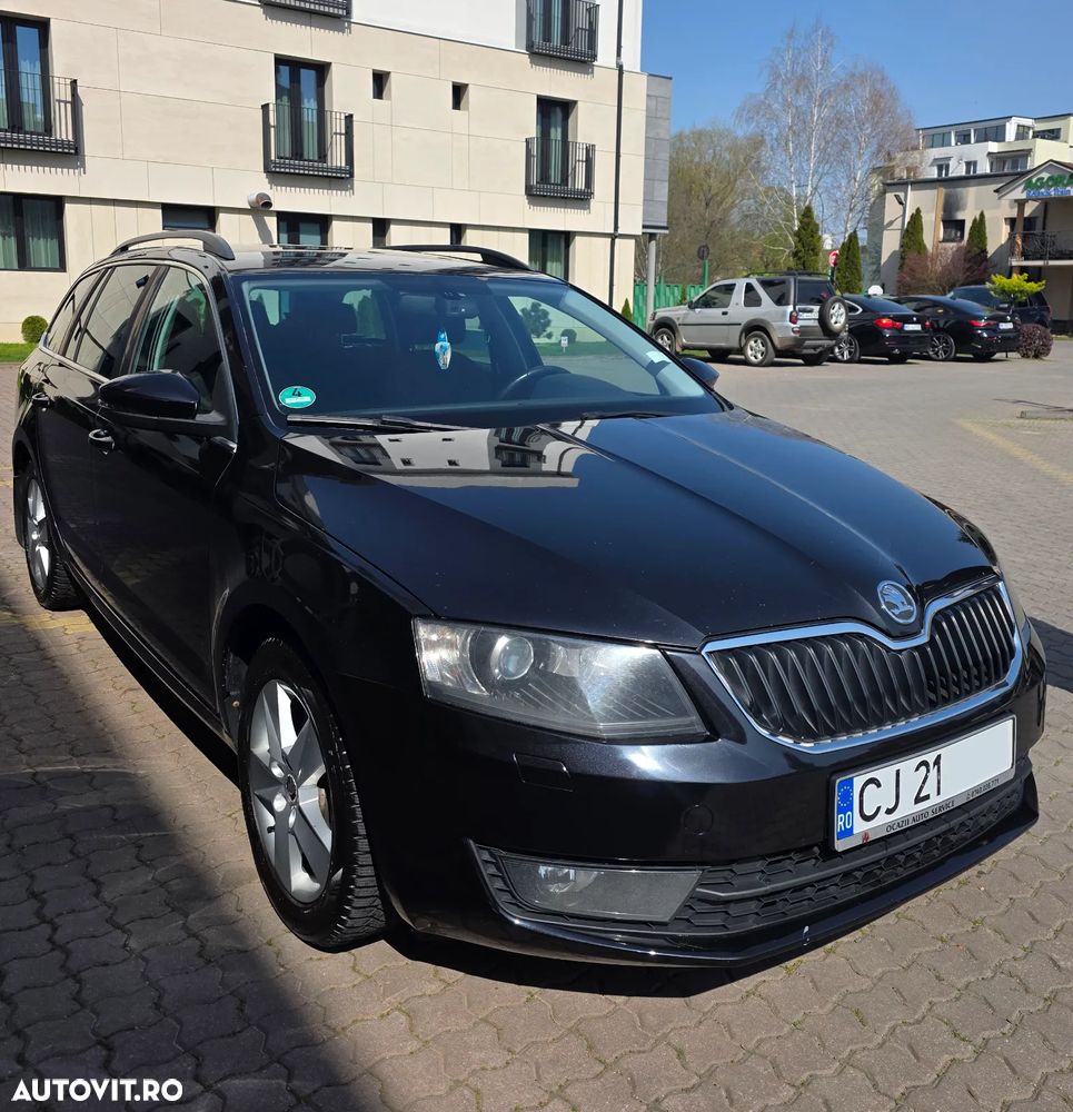 Skoda Octavia 2.0 TDI ELEGANCE DSG - 2