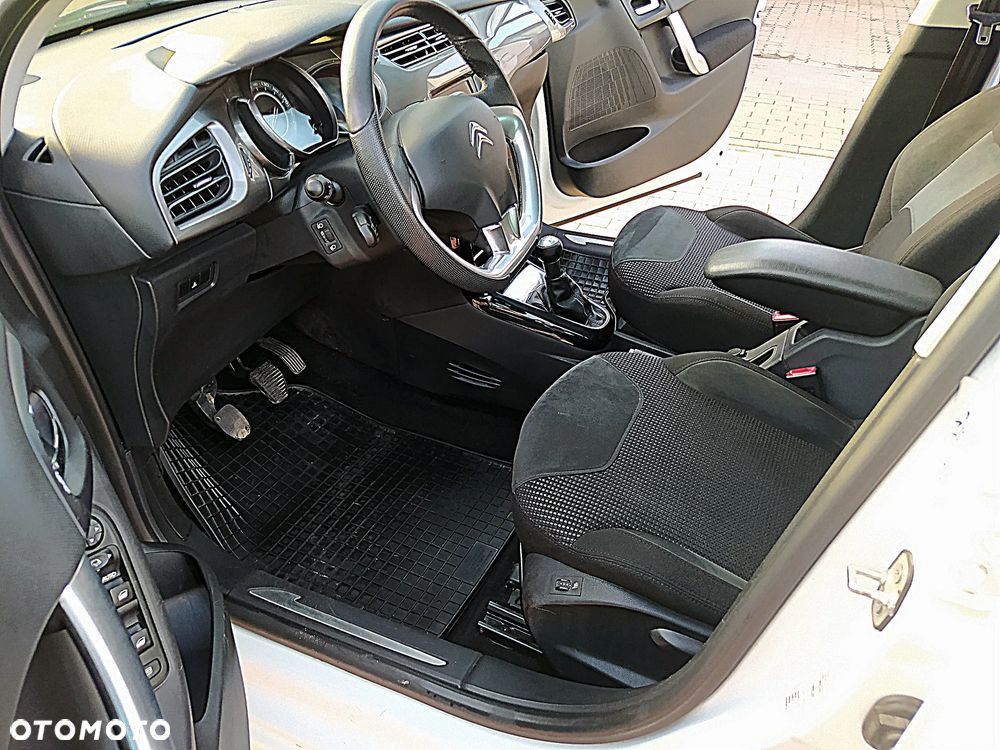 Citroën C3 VTi 95 Exclusive - 11
