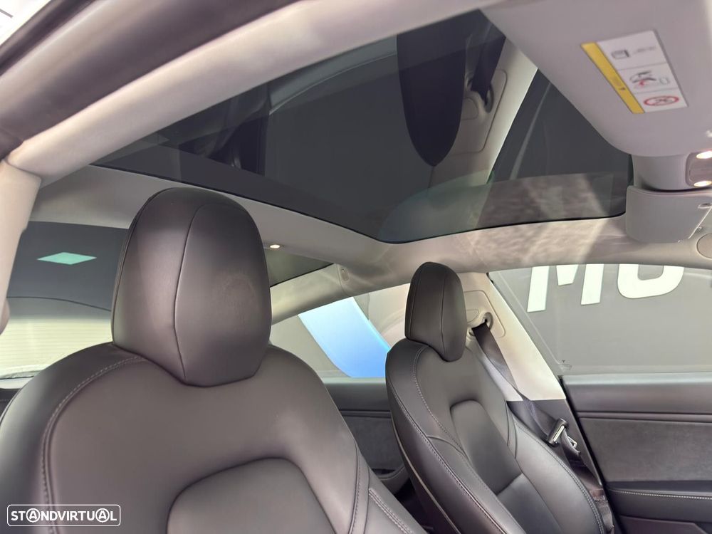 Tesla Model 3 Long Range Tração Integral - 54