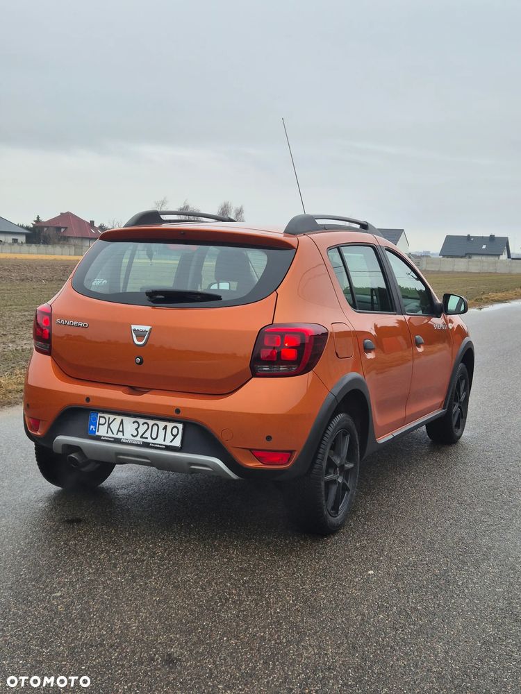 Dacia Sandero Stepway 0.9 TCe Laureate - 4