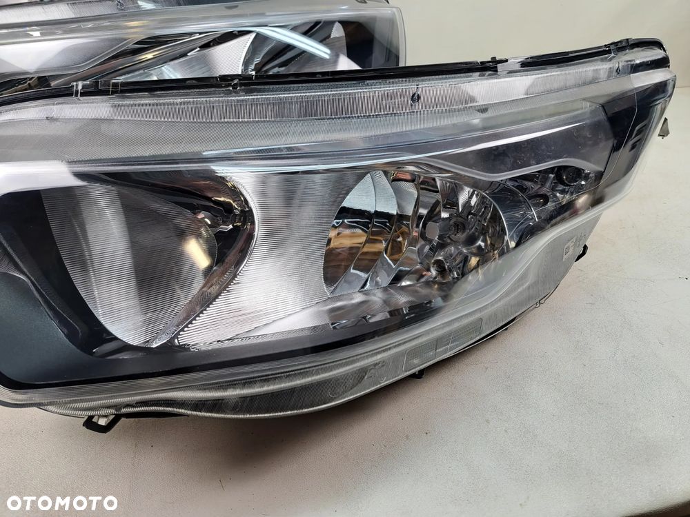 LAMPA IVECO DAILY 6 LIFT KOMPLET LAMPY PRZEDNIE ZWYKŁE - 3
