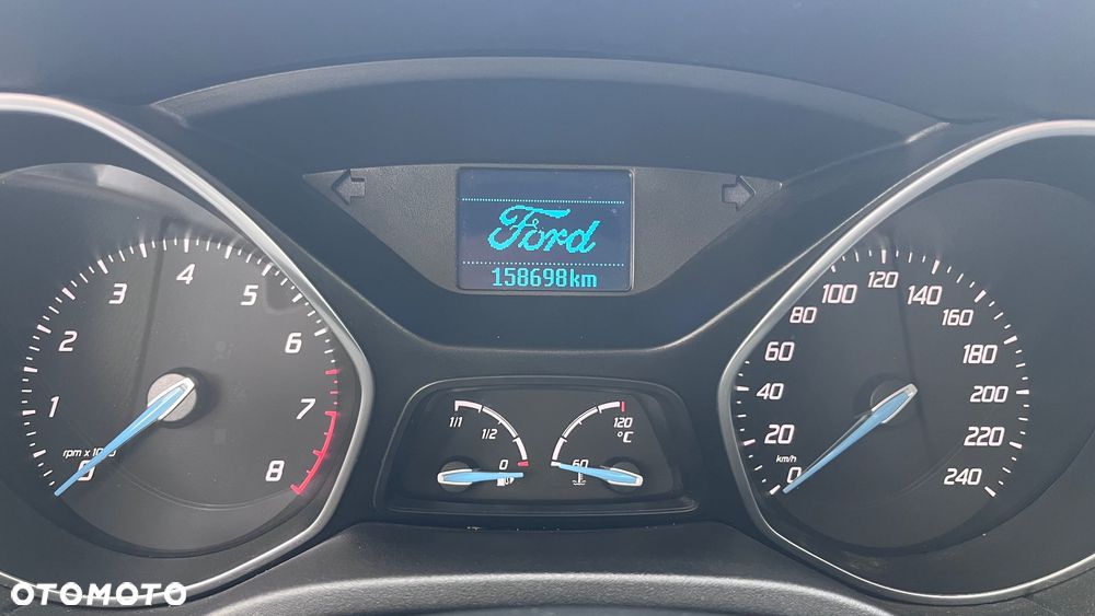Ford Focus 1.6 Trend - 10