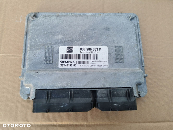 Sterownik silnika Seat Ibiza 1.2 12V 03E906033P