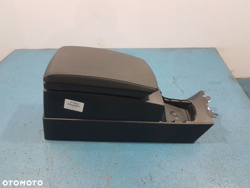 BMW X3 E83 LIFT PODŁOKIETNIK 3400692 - 1