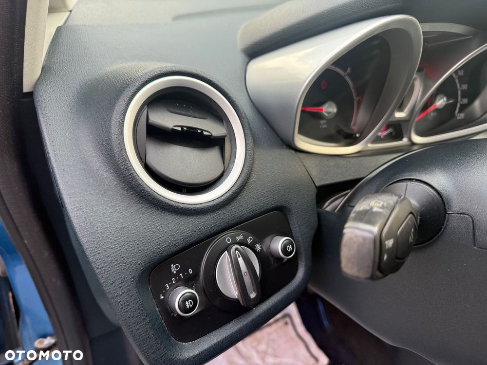 Ford Fiesta 1.4 TDCi Titanium - 14