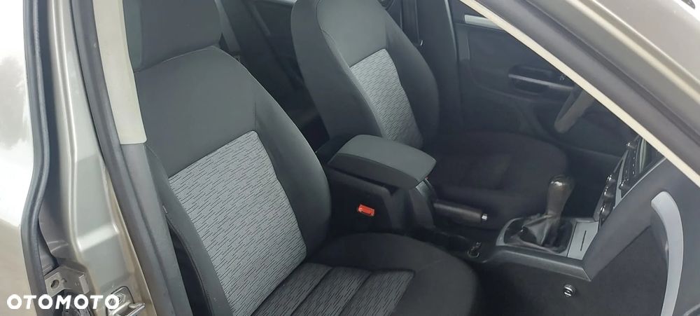 Skoda Octavia 1.6 TDI Active - 14