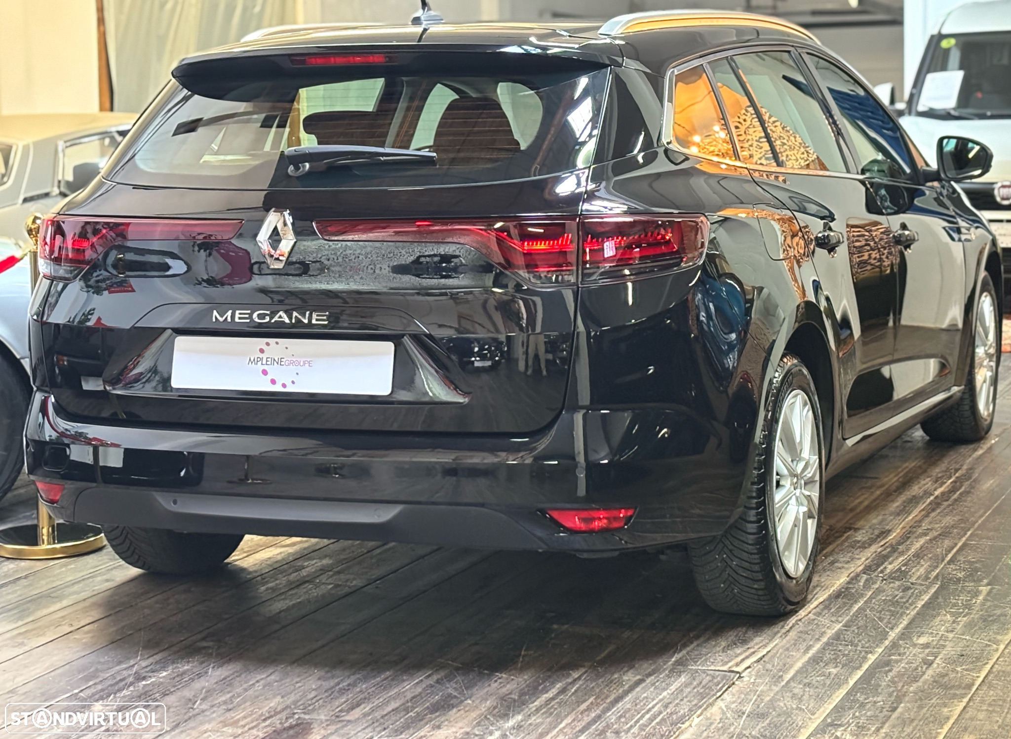 Renault Mégane Sport Tourer 1.5 Blue dCi Limited EDC - 2