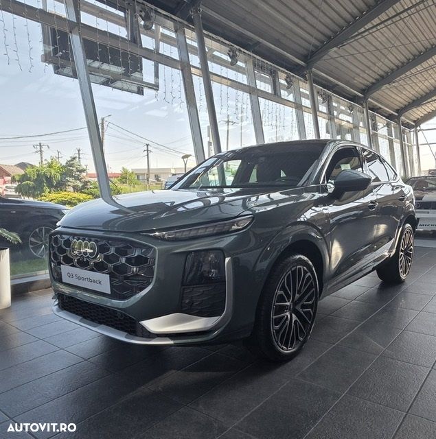 Audi Q3 - 1