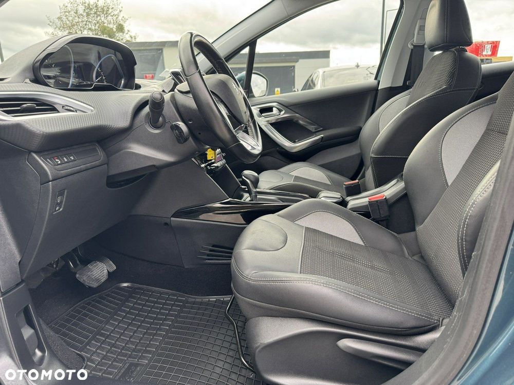 Peugeot 2008 PureTech 110 Stop&Start EAT6 Allure - 20