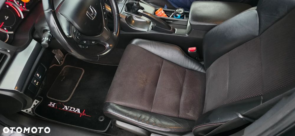 Honda Accord 2.2d Type-S Navi - 21