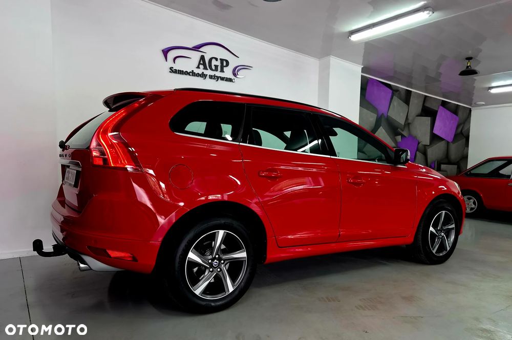 Volvo XC 60 D4 Drive-E R-Design Momentum - 16