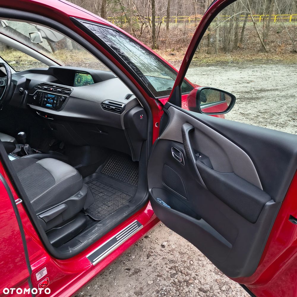 Citroën C4 Picasso e-HDi 115 Exclusive - 17