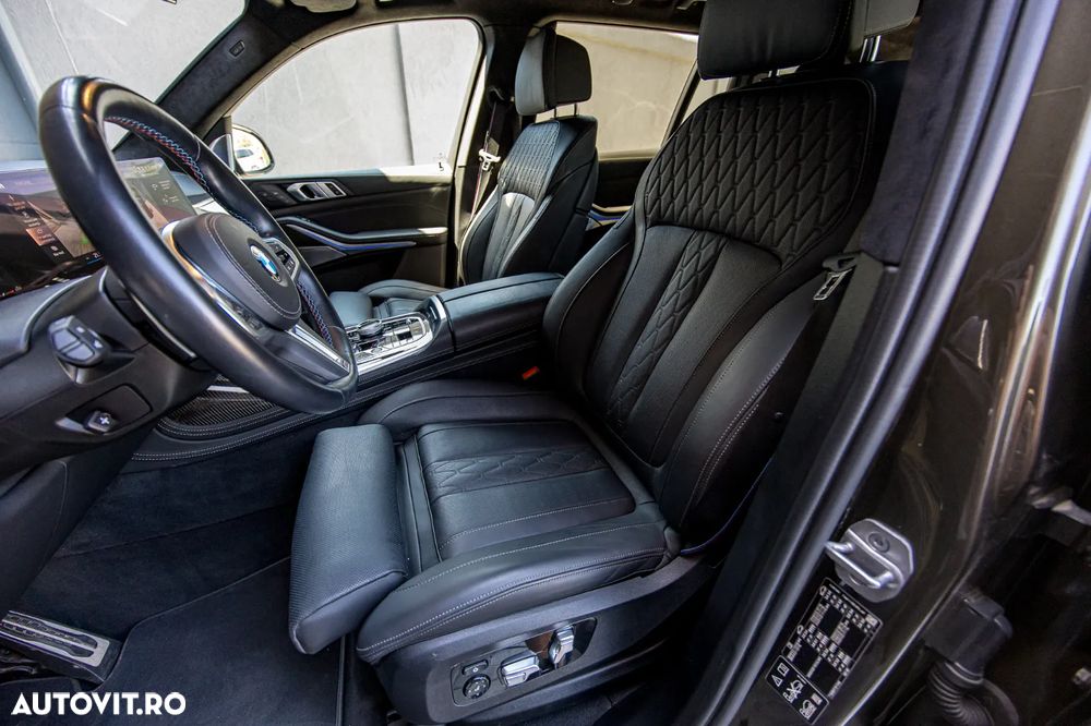 BMW X7 M60i xDrive AT MHEV - 18