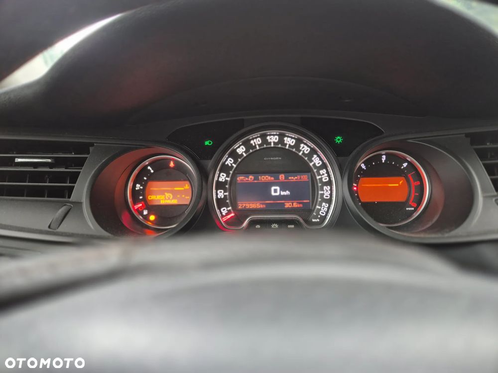Citroën C5 2.0 HDi Exclusive - 6