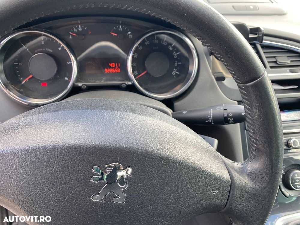 Peugeot 5008 - 6