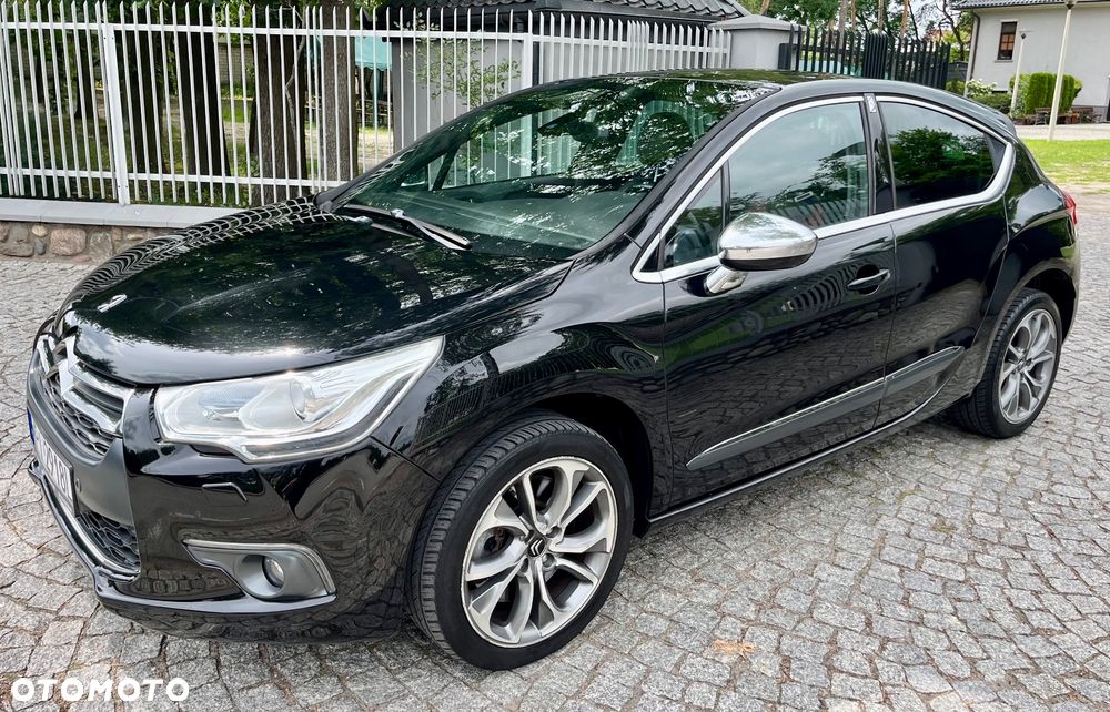 Citroën DS4 1.6 THP SportChic - 4