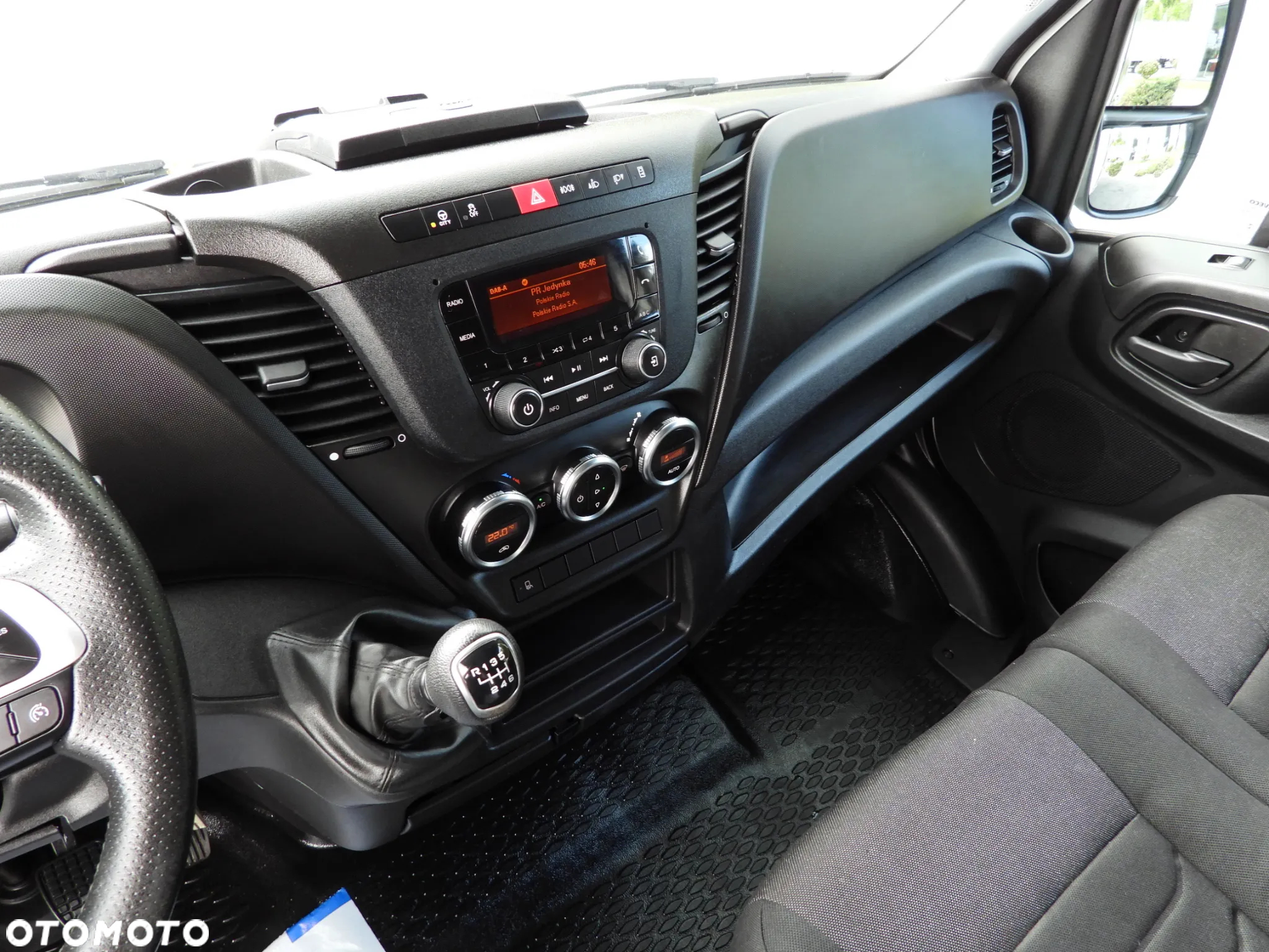Iveco DAILY 35S18 PLANDEKA WINDA 8 PALET WEBASTO TEMPOMAT KLIMATYZACJA 180KM [ 494459 ] - 34