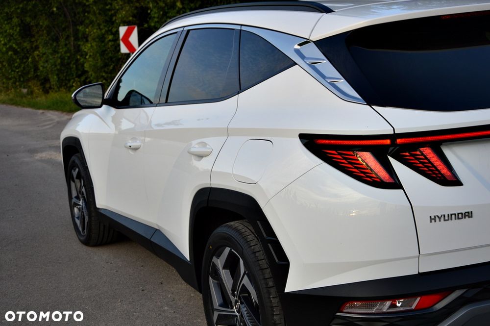 Hyundai Tucson 1.6 T-GDi PHEV Smart 4WD - 17