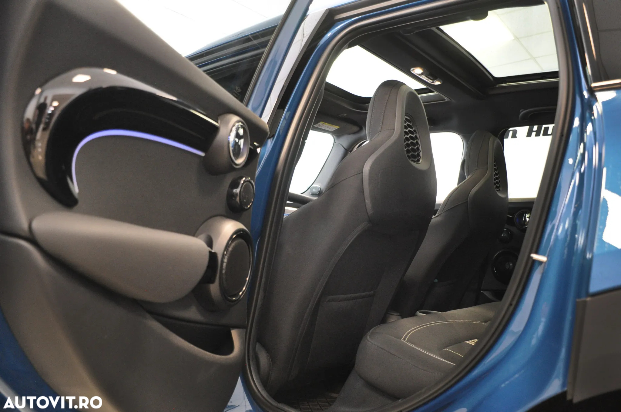Mini Cooper S Aut. John Works Trim - 17