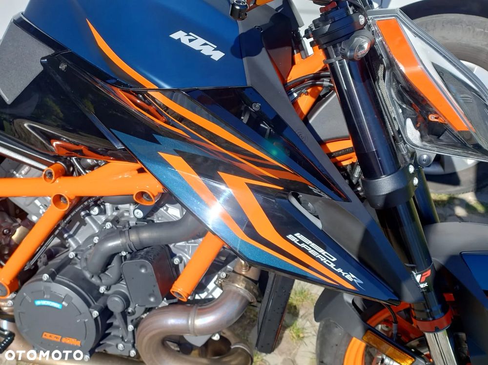 KTM Super Duke - 16