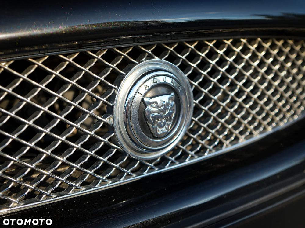 Jaguar XK XKR 5.0 Kompressor Coupe - 8