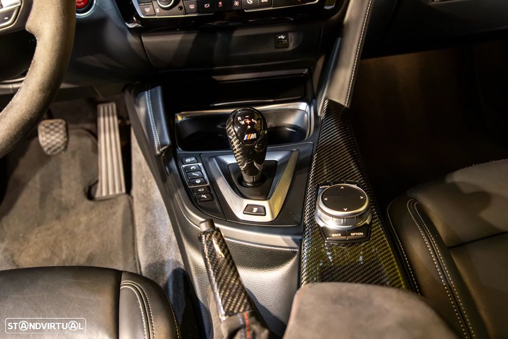 BMW M4 Coupe DKG - 36