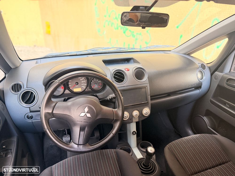 Mitsubishi Colt 1.3 Instyle ClearTec - 4