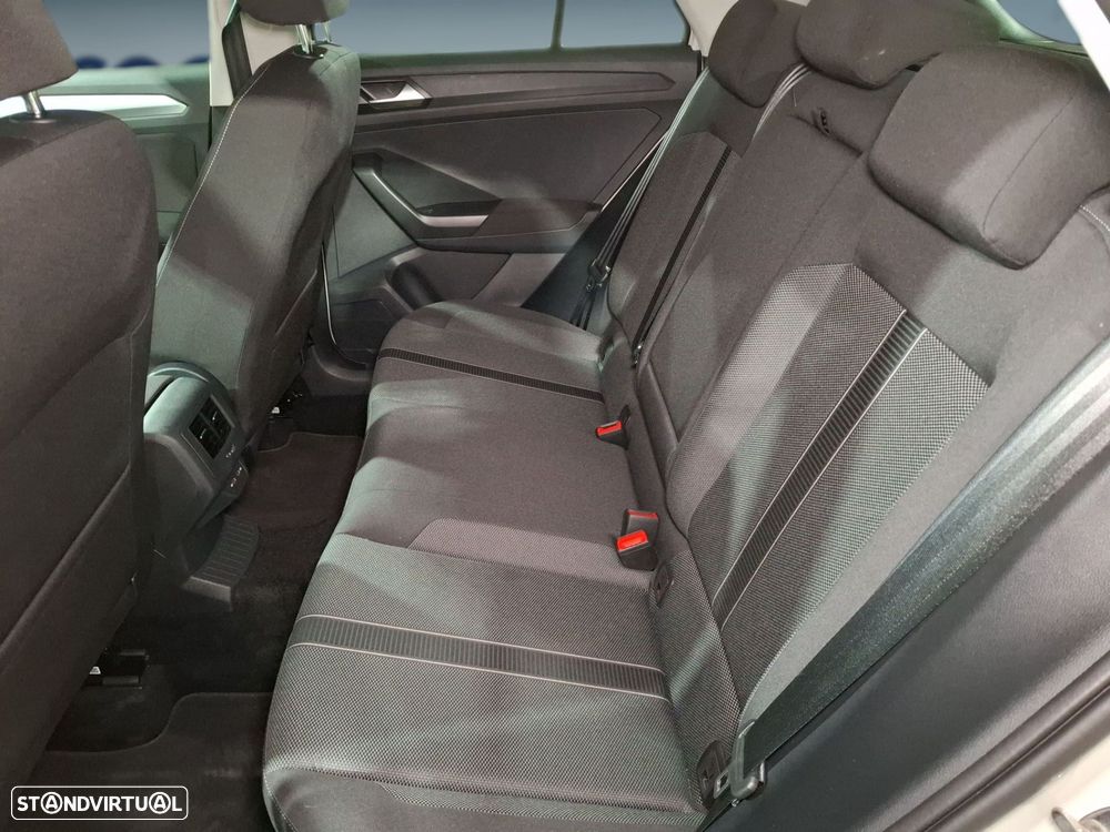 VW T-Roc 1.0 TSI Urban - 14