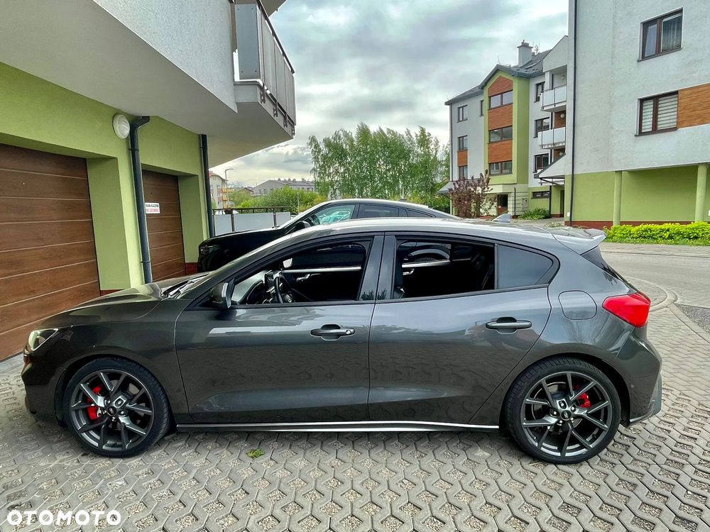 Ford Focus 2.3 EcoBoost ST - 4