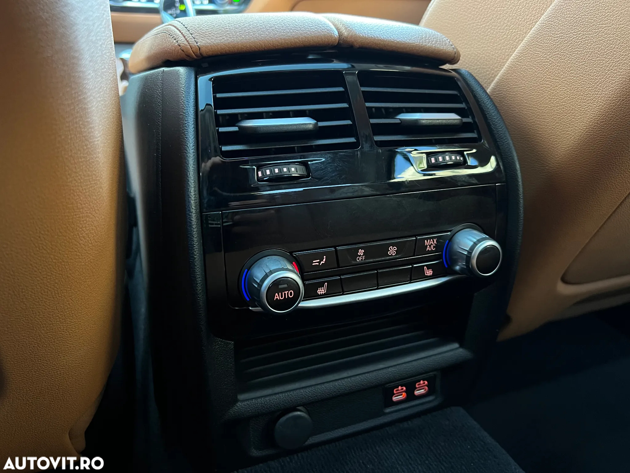BMW Seria 5 530d xDrive AT MHEV - 27