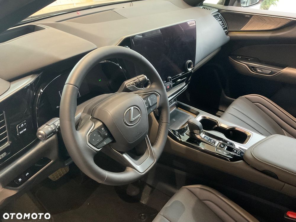 Lexus RX 450h+ Prestige - 6