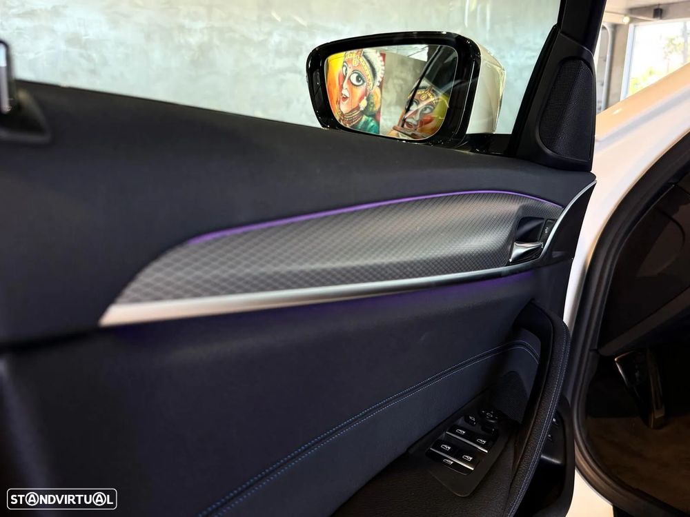 BMW 530 e iPerformance Pack M - 19