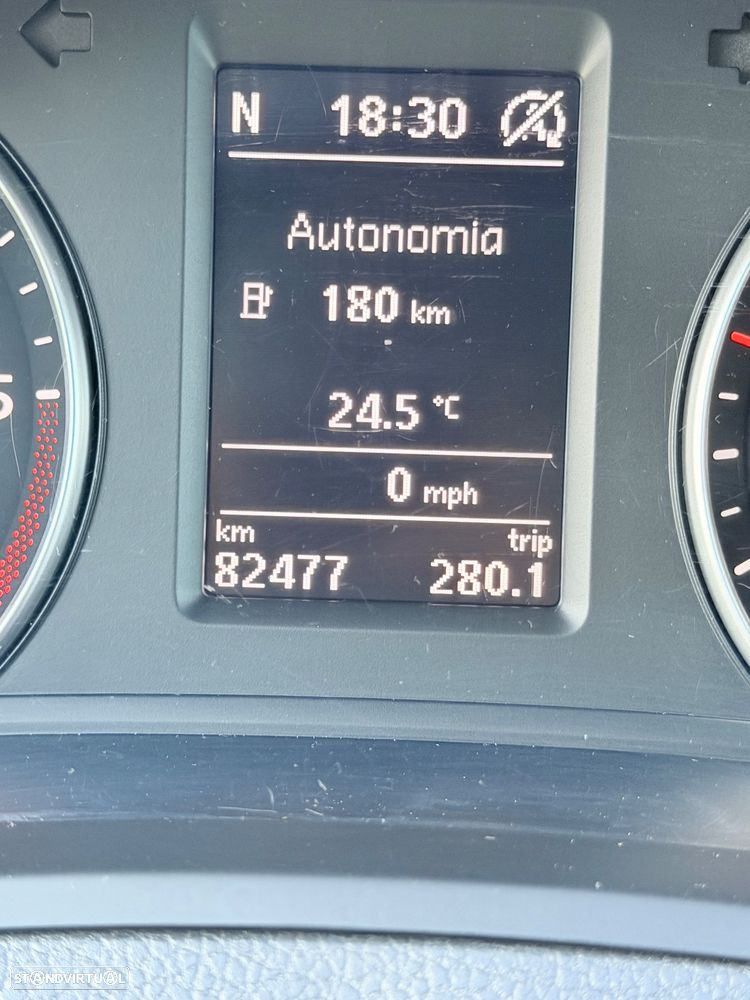 VW Sharan 2.0 TDI Blue Confortline - 21