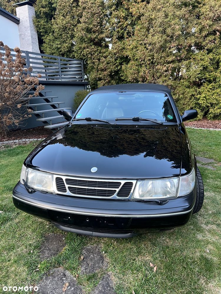 Saab 900 - 21