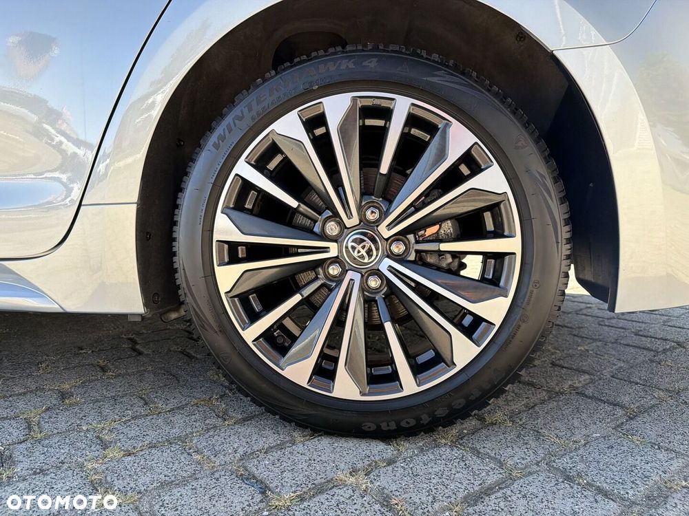 Toyota Corolla 2.0 Hybrid Style - 12