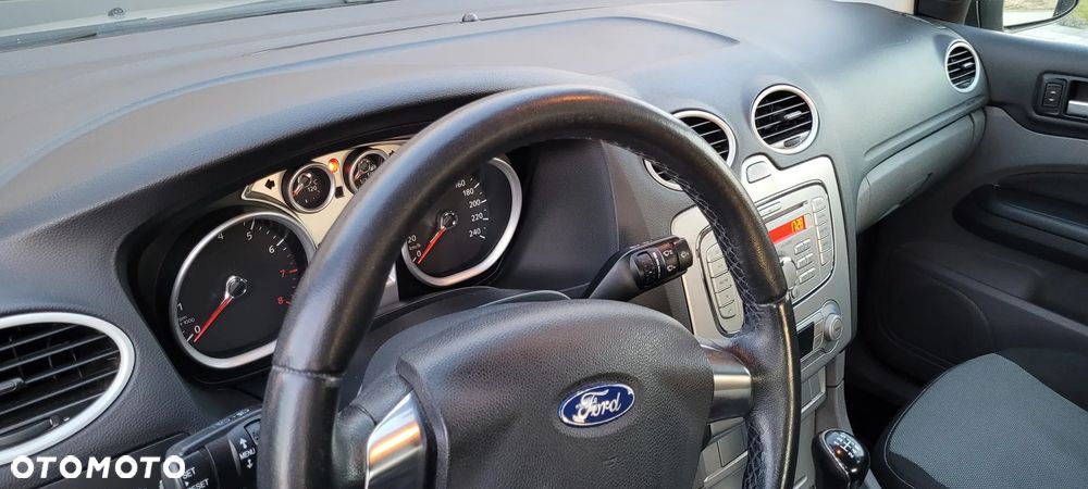 Ford Focus 1.6 Gold X - 9