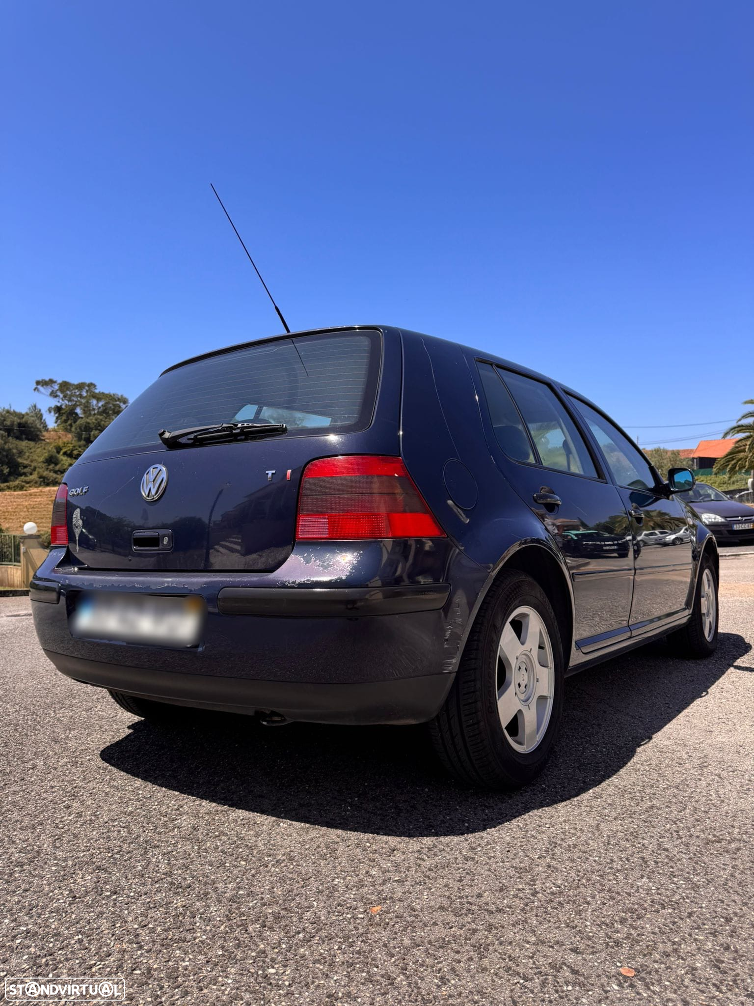 VW Golf 1.9 TDi Highline - 4