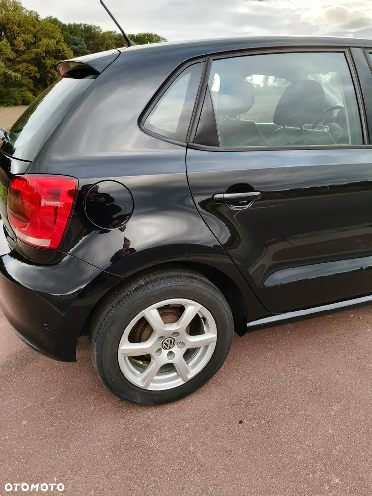 Volkswagen Polo 1.2 12V Comfortline - 11
