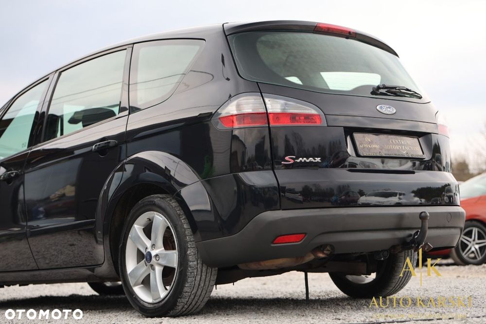 Ford S-Max - 16