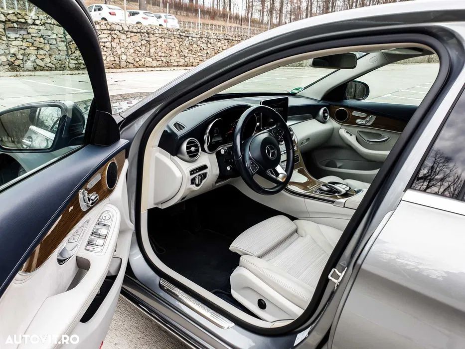 Mercedes-Benz C 200 4MATIC Aut. - 7