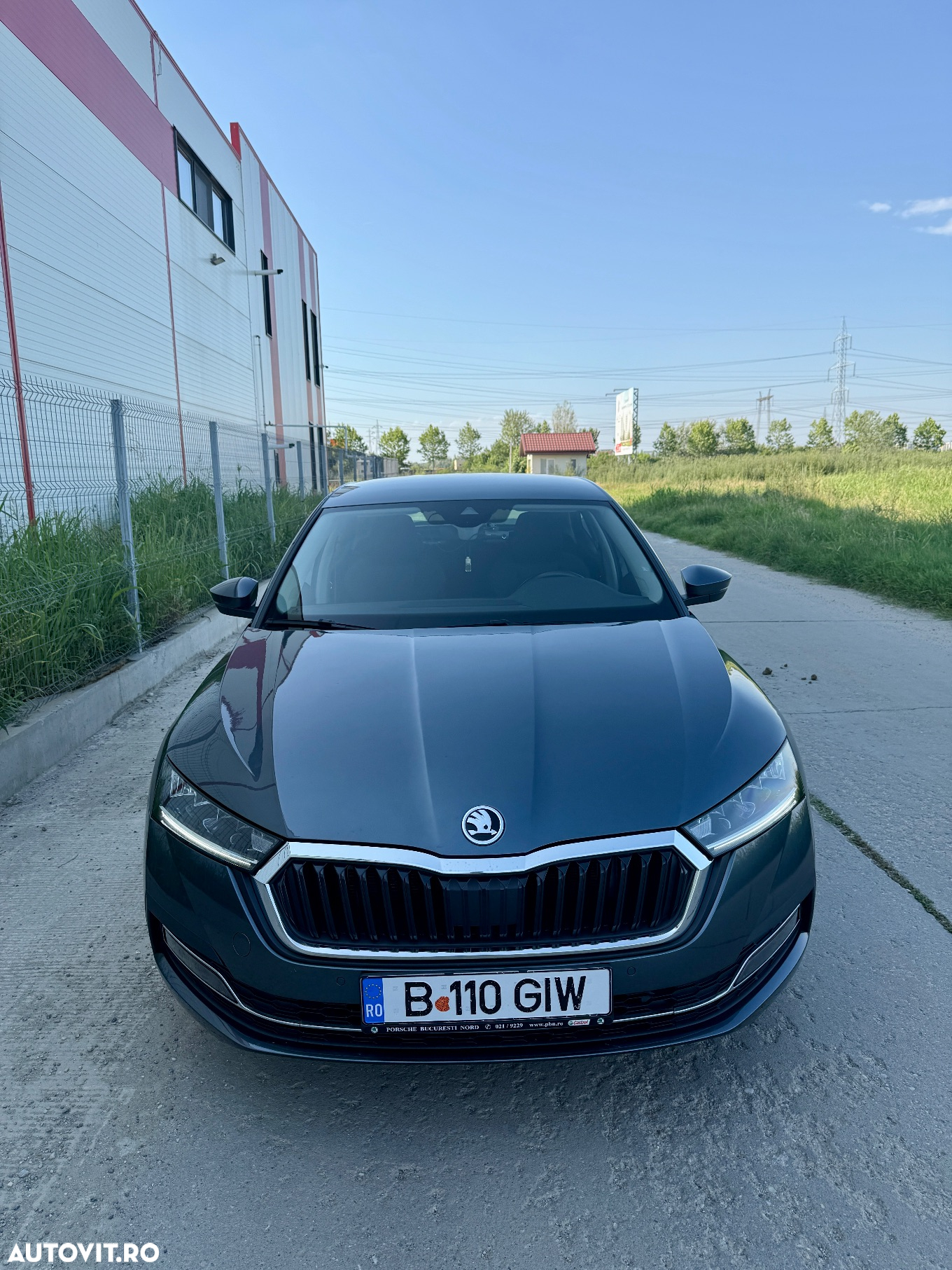 Skoda Octavia 2.0 TDI DSG Style - 2