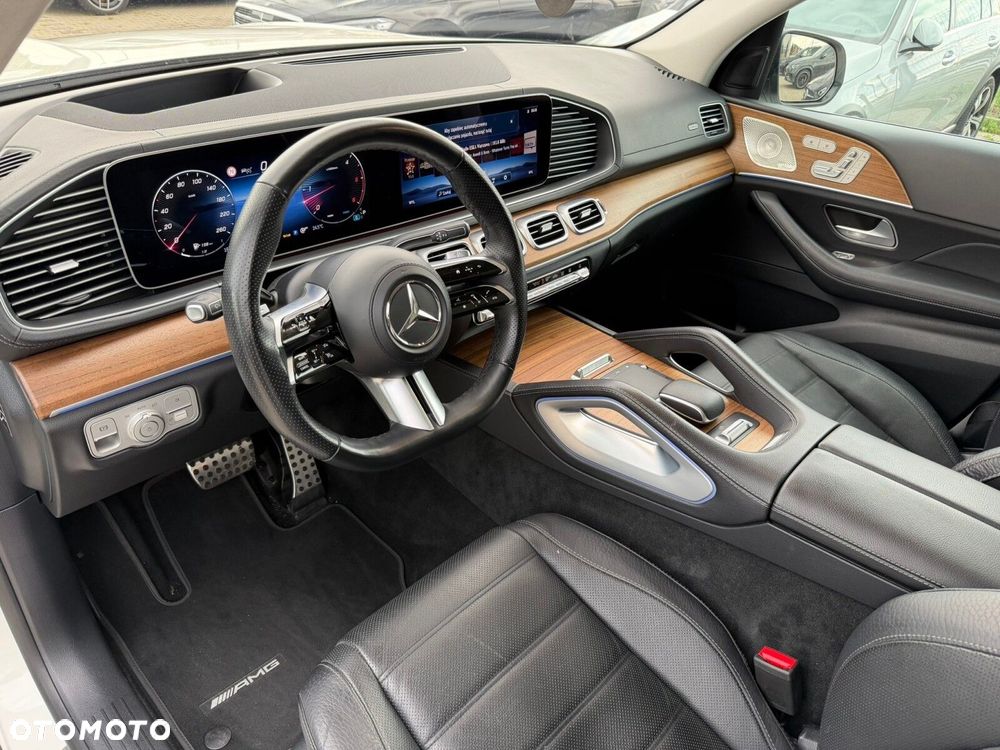 Mercedes-Benz GLS - 6