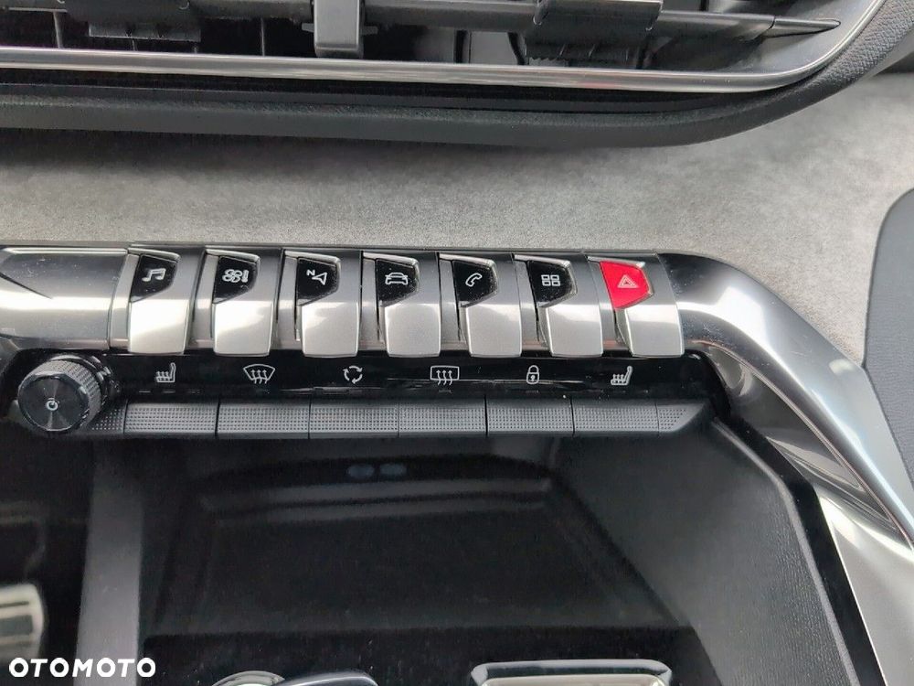 Peugeot 3008 1.6 PureTech GT S&S EAT8 - 15