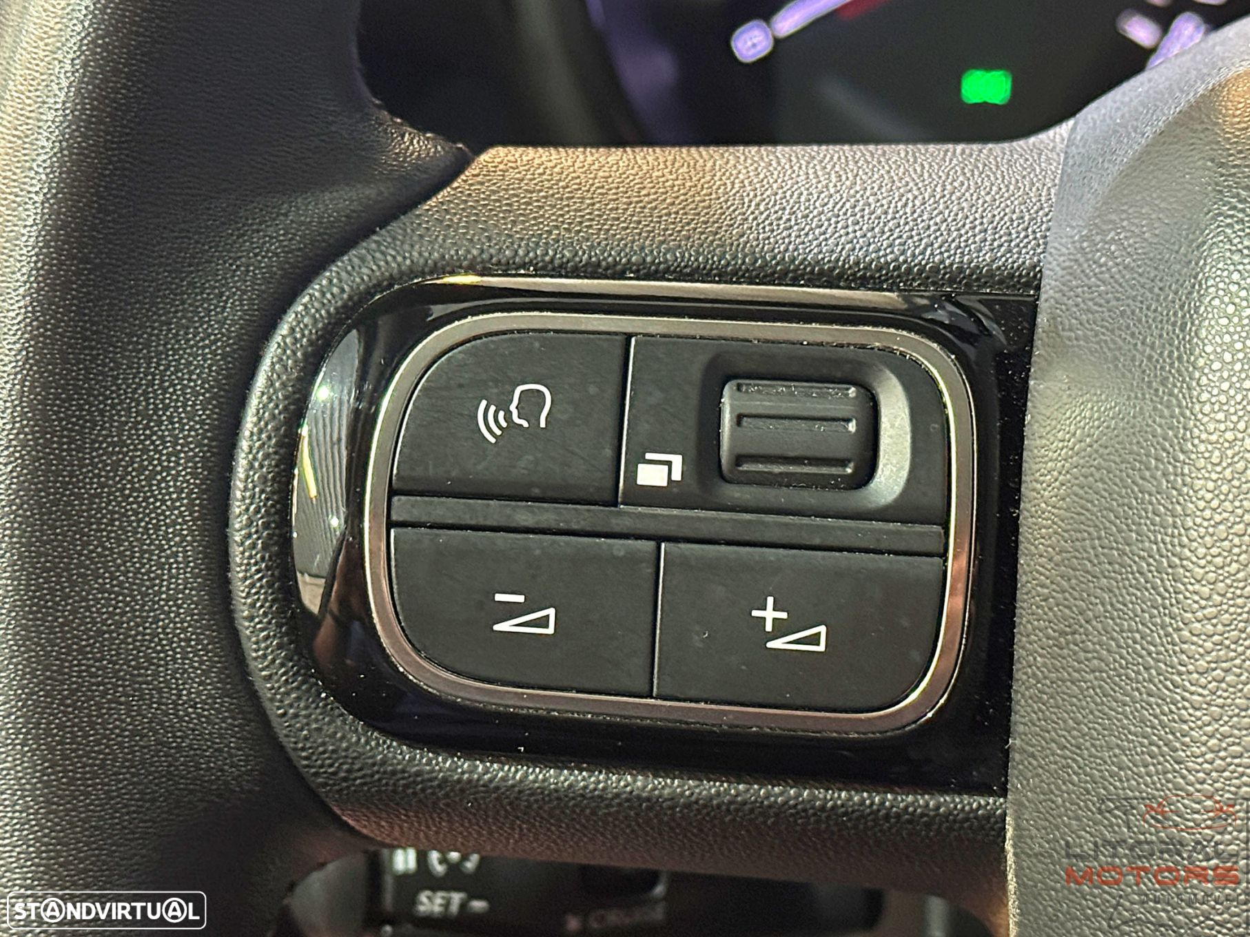 Citroën C3 Aircross 1.2 PureTech Shine EAT6 - 21