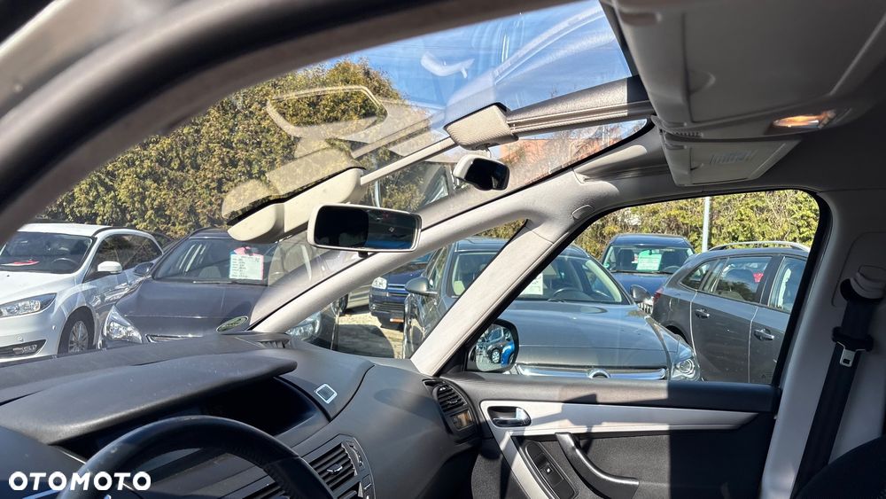 Citroën C4 Picasso 1.8 16V Tendance - 29