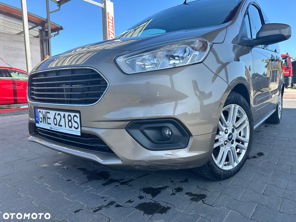 Ford Tourneo Courier 1.0 EcoBoost Titanium - 6