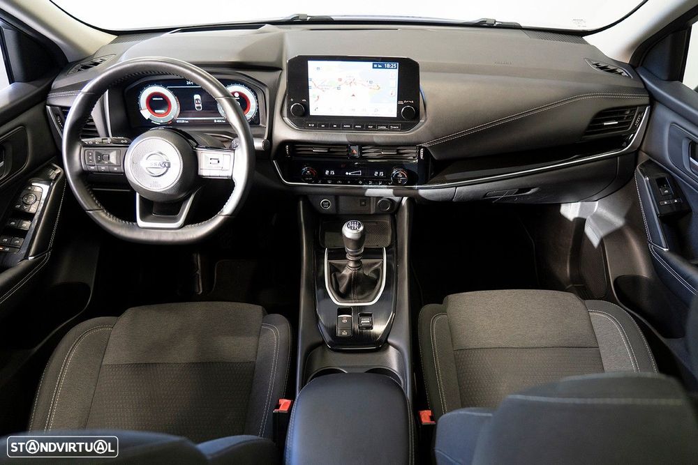 Nissan Qashqai 1.3 DIG-T N-Connecta J18 Led - 24