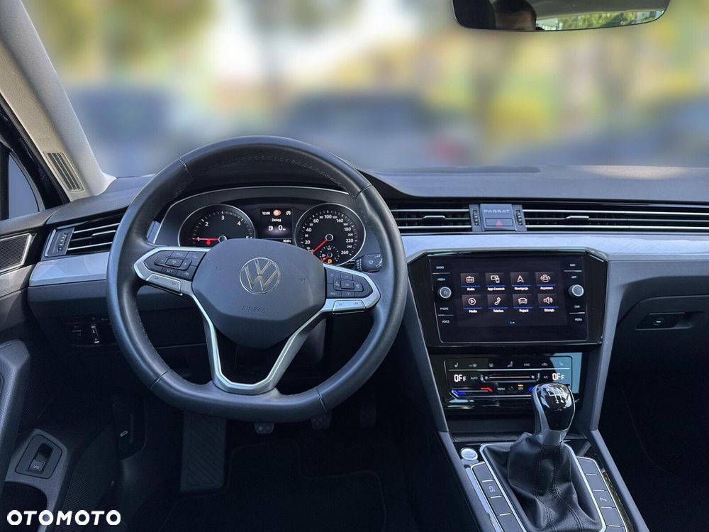 Volkswagen Passat 2.0 TDI EVO Business - 13